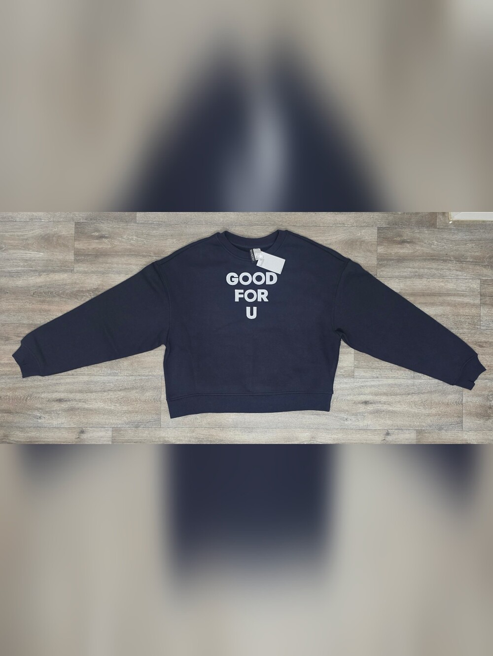 Divided/H&M Crewneck Sweatshirt-Size Small *NWT*
